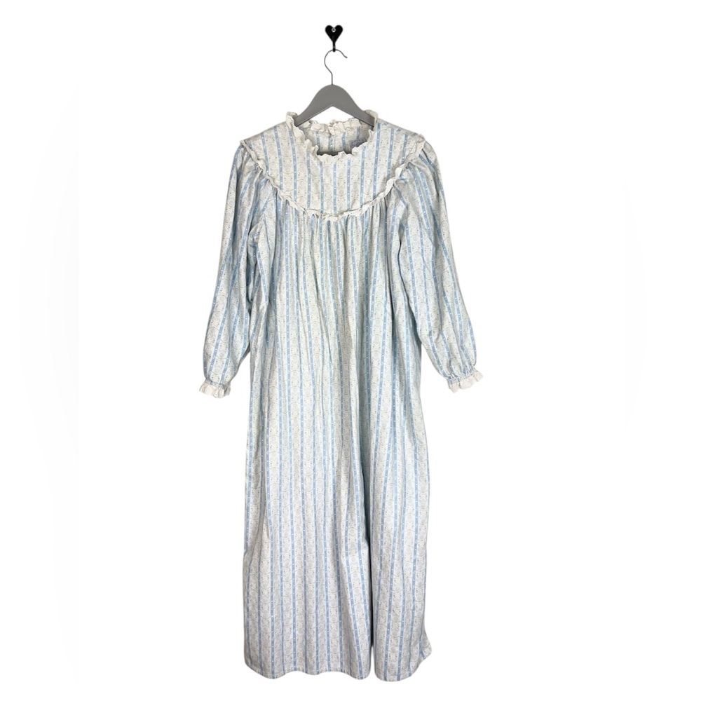 Vintage Lanz of Salzburg flannel nightgown Size Small blue stripe floral modest